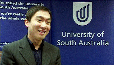 李明磊，南澳大学会计学士